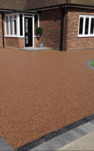 Top 5 Reasons Leicester Homeowners Are Switching to Resin Gravel Driveways